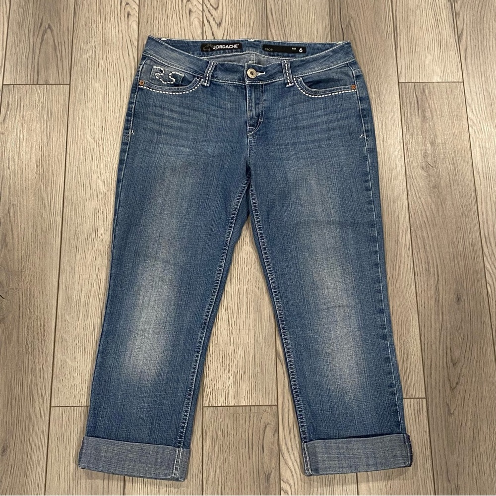 Jordache Jeans Skinny Cropped Women’s Size 6 MediumWash Denim Cuffed Hem Stretch - Picture 2 of 11